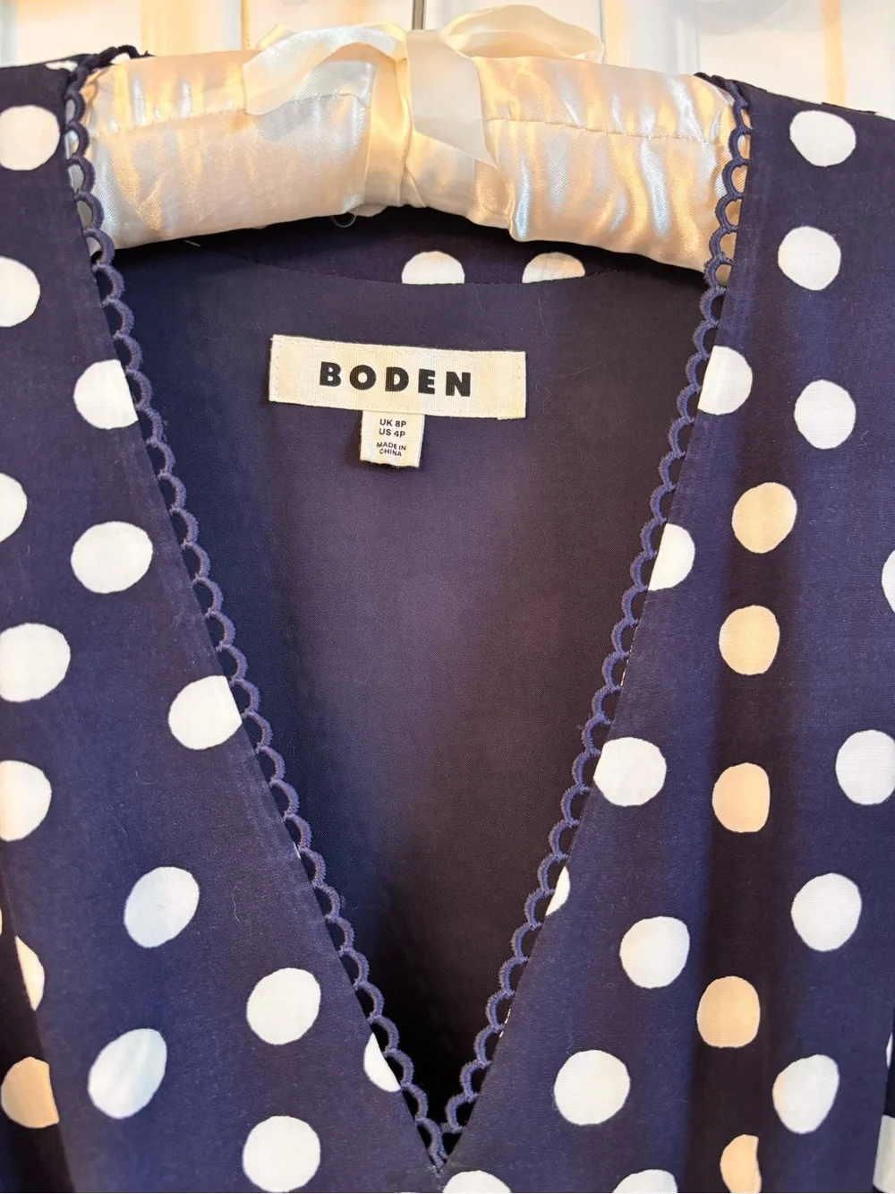Boden Rosie Godet Tea Dress size 4 US
NWOT - Picture 1 of 12
